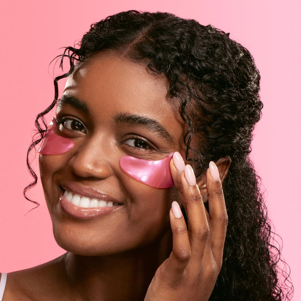 grace & stella Award Winning Under Eye Mask - Gifts for Women - Reduce Dark Circles, Puffy Eyes, Wrinkles, Under Eye Patches - Birthday, Bachelorette Party Favors - Vegan Self Care (24 Pairs, Pink)